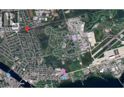 268 Byron Street, Quinte West, ON K8V2Z3 Photo 2