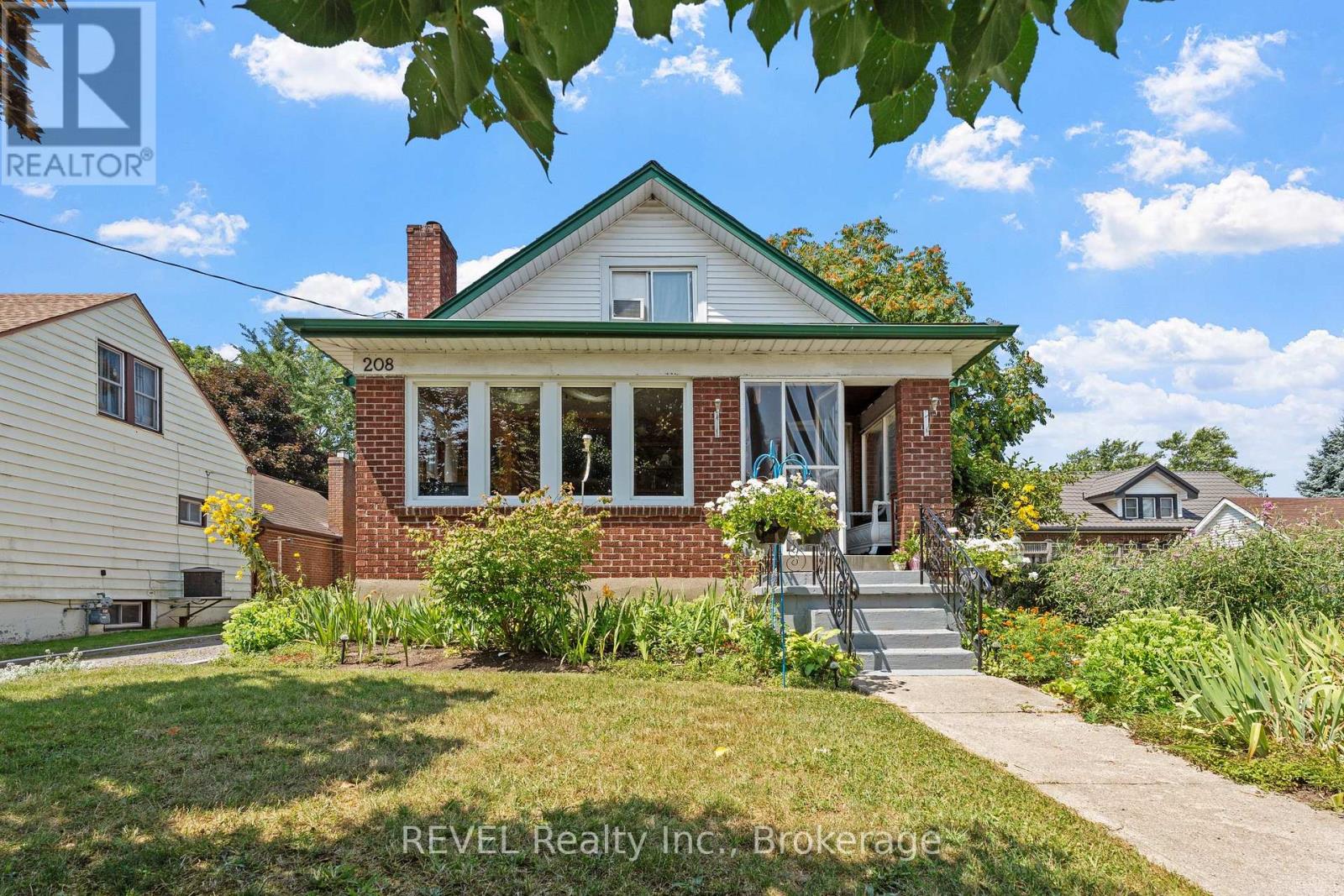 208 North Street