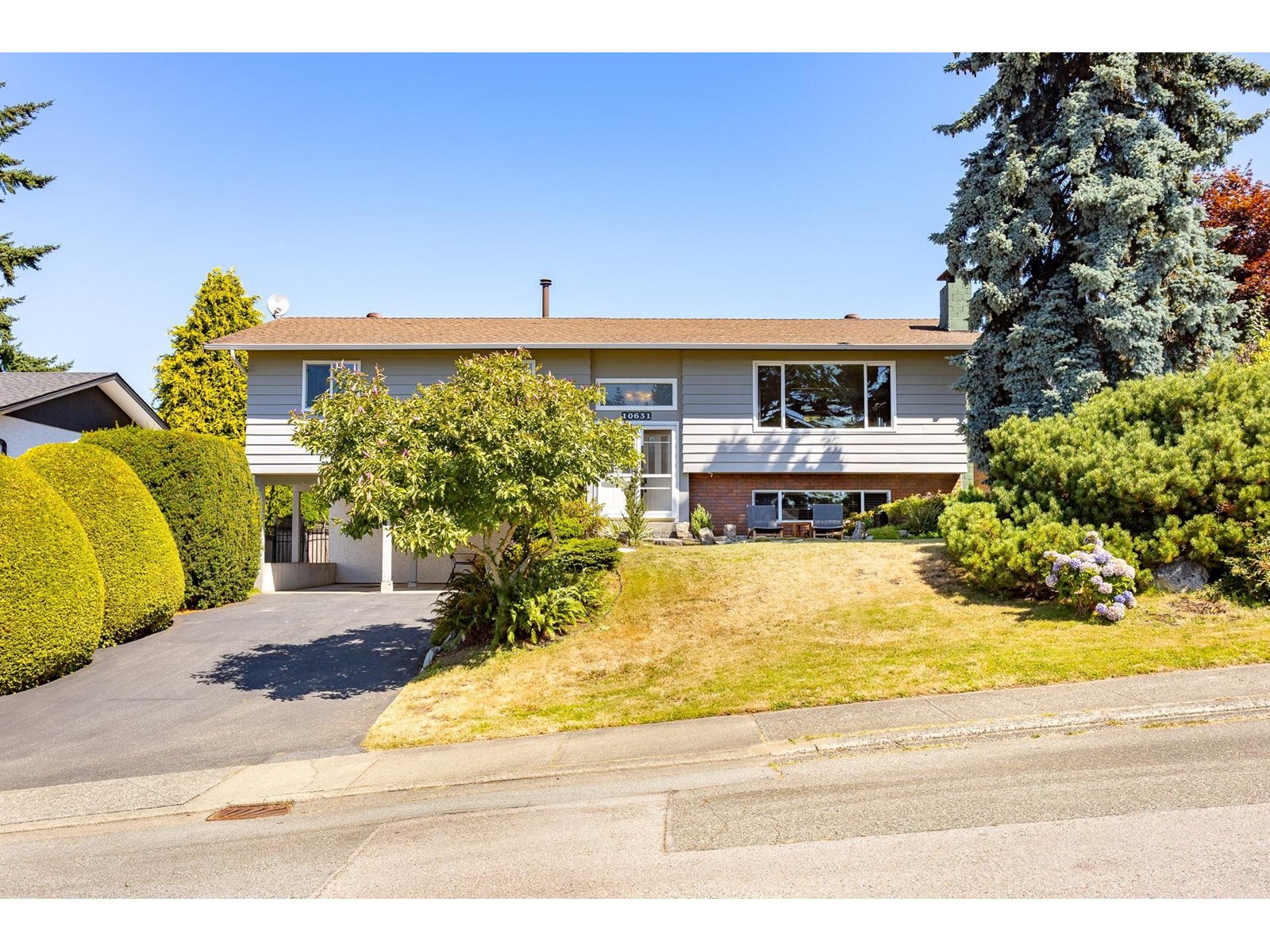 10631 Hermosa Drive