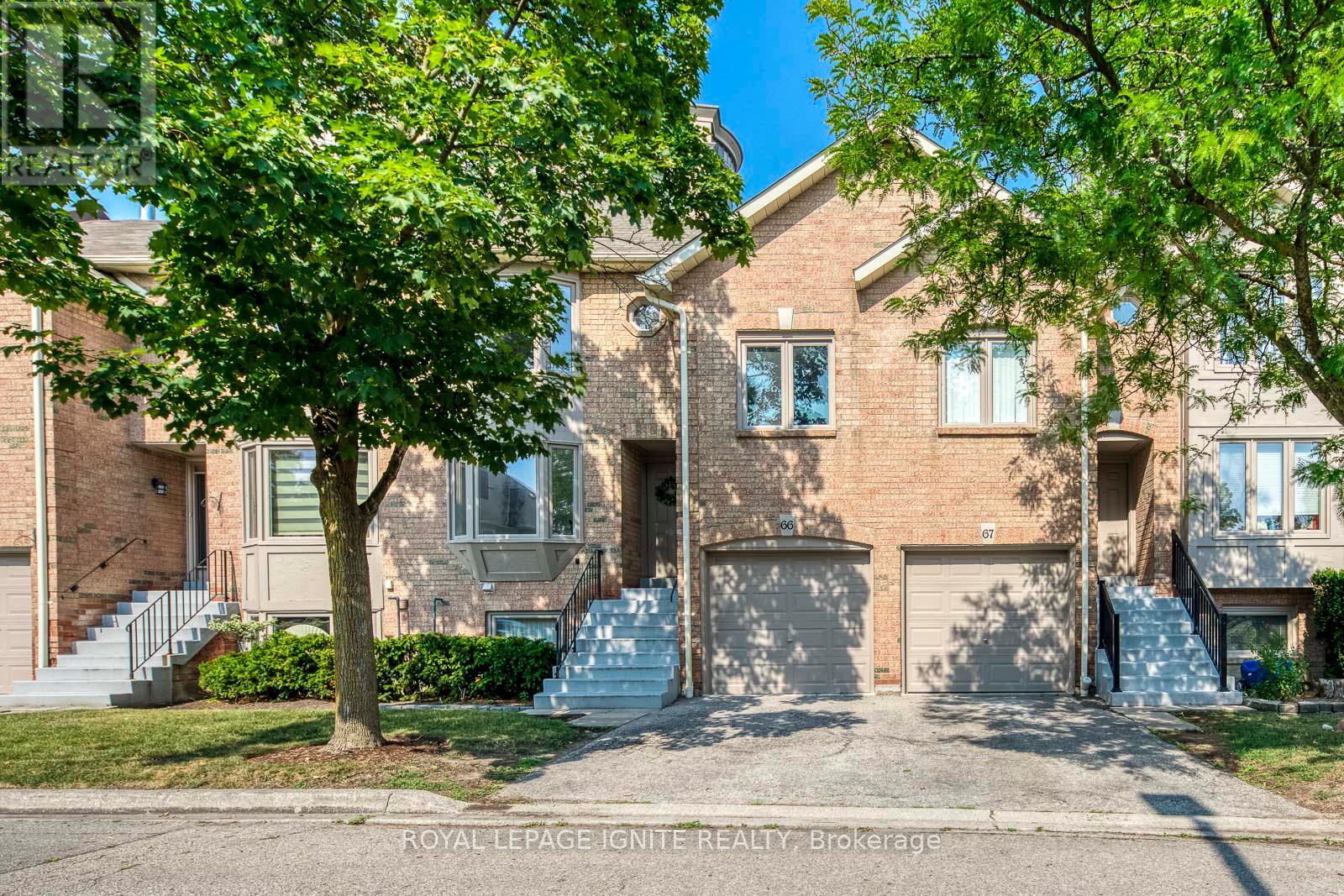 66 4635 Regents Terrace