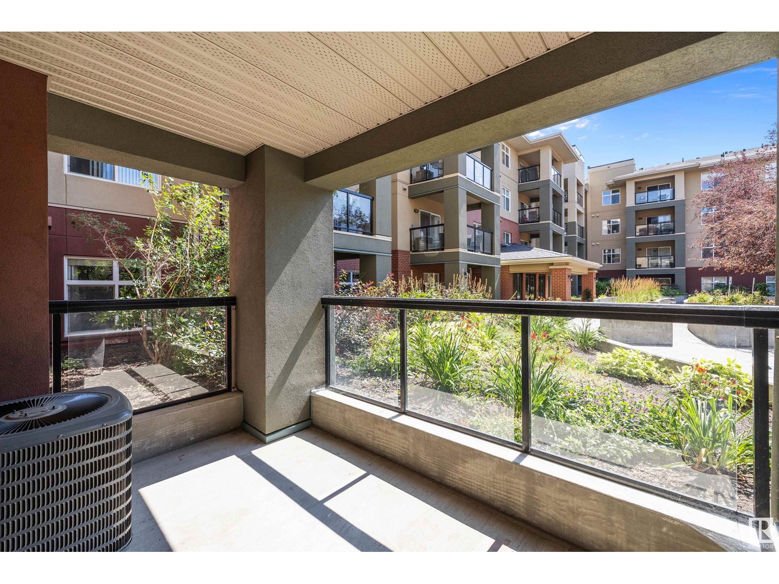 122 7909 71 St Nw