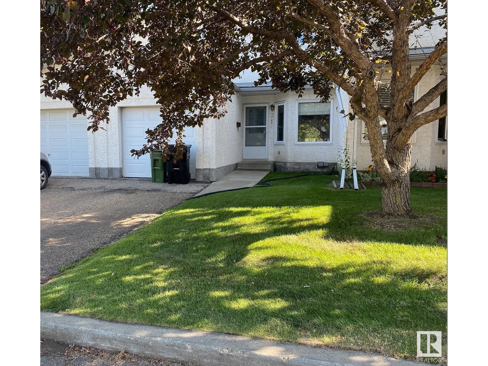 31 3520 60 St Nw
