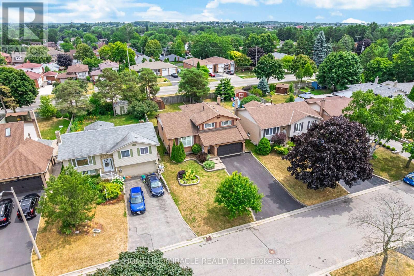 483 Labrador Drive