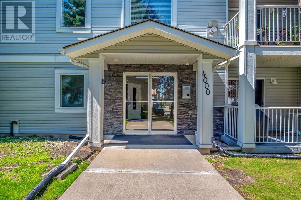204 4204 Valleyview Park Se