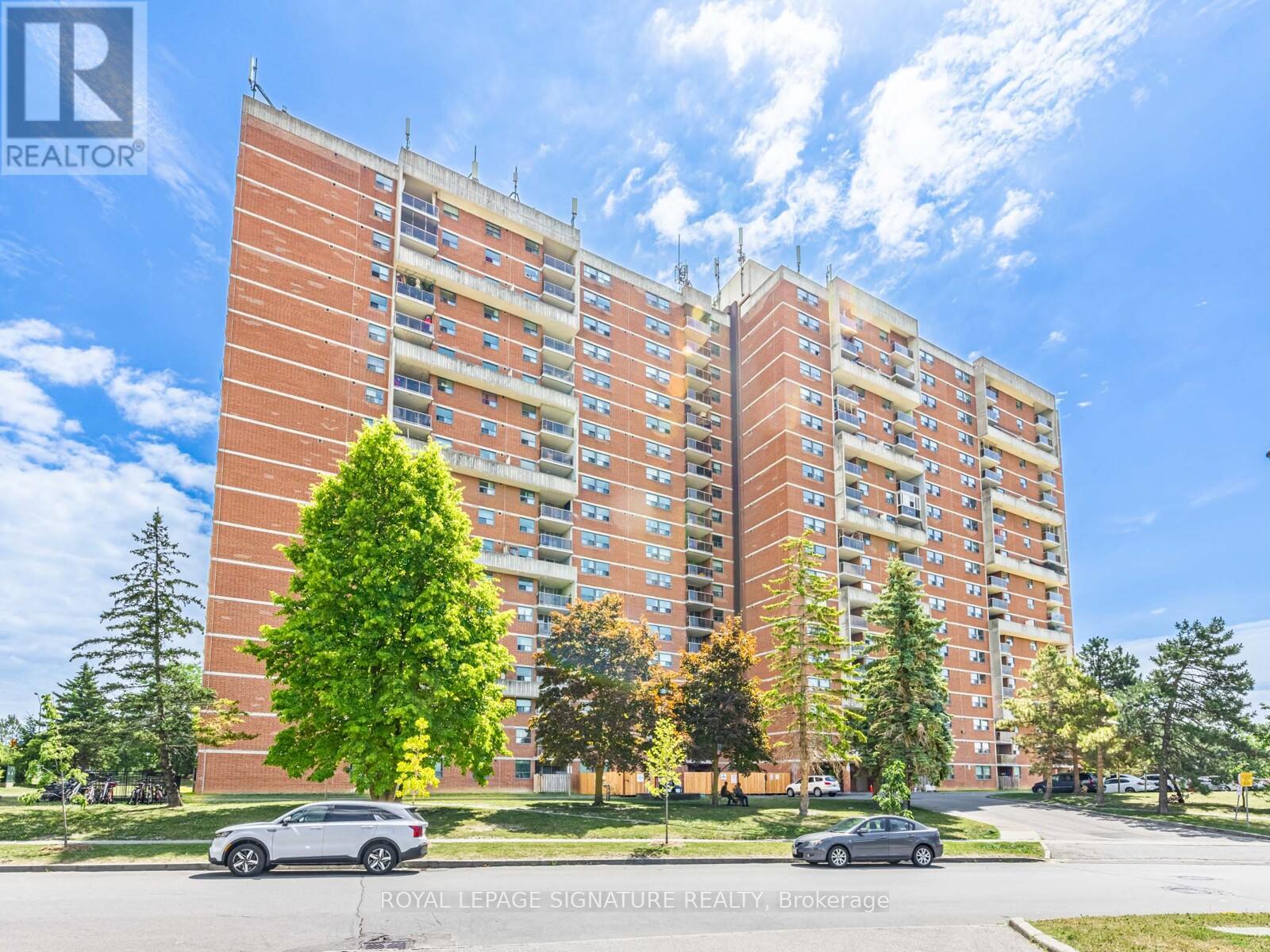 2003 100 Wingarden Court