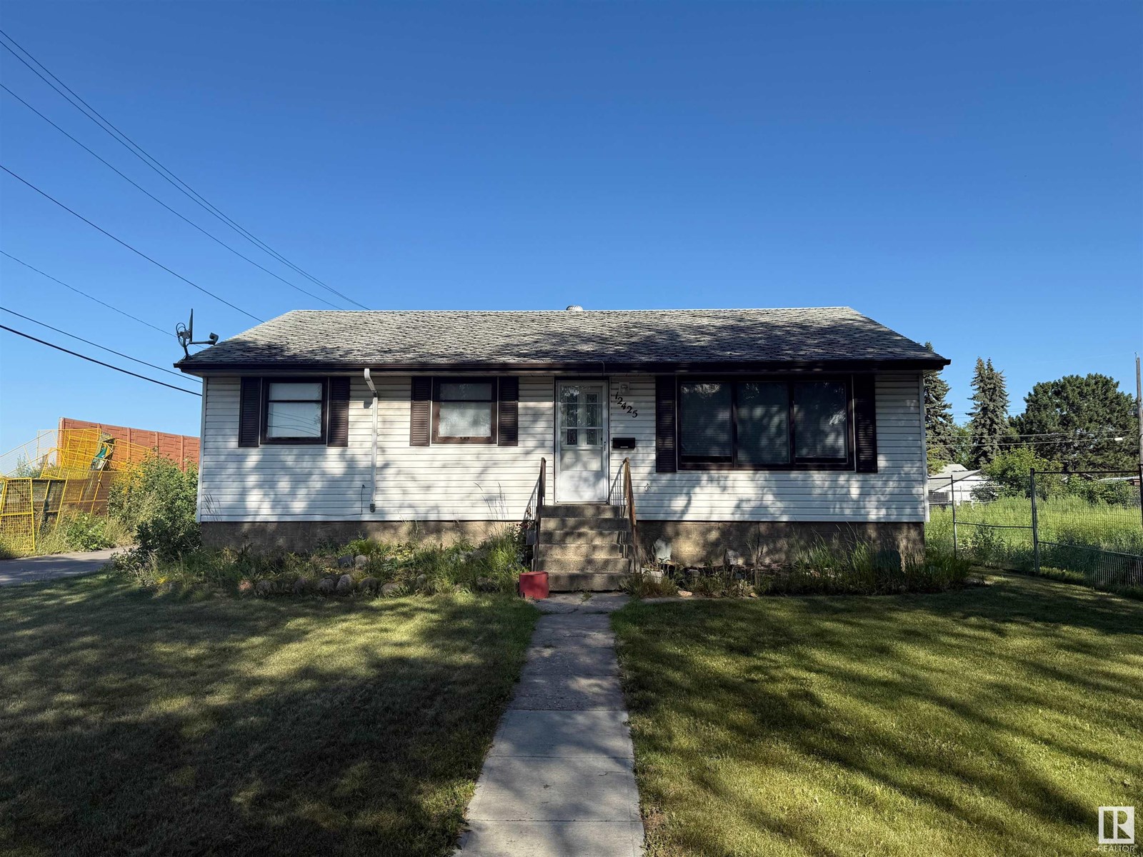 12425 126 St Nw