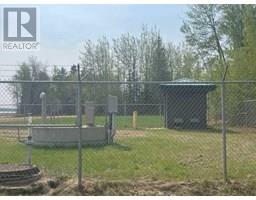 851 Wolf Trail, Sandy Lake, AB T0G2K0 Photo 4