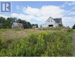 52 Ross Road, Sturgeon, PE C0A1R0 Photo 2