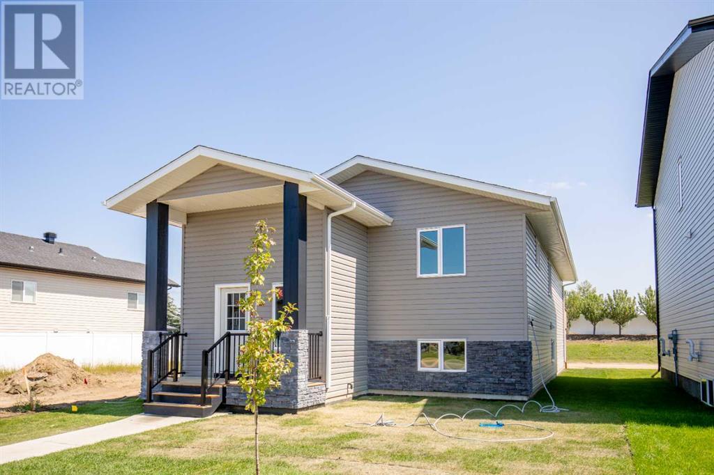 109 Aztec Crescent