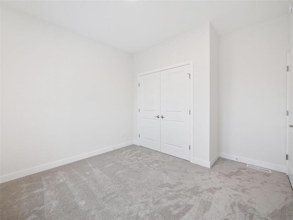 24 100 Grande Pointe Meadows Boulevard