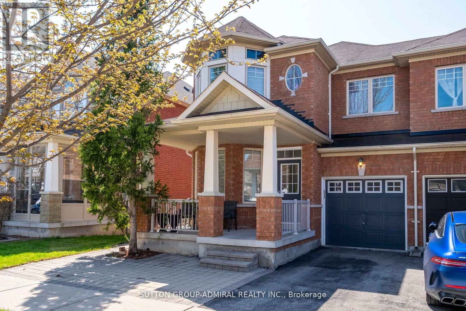 11 Thistle Avenue