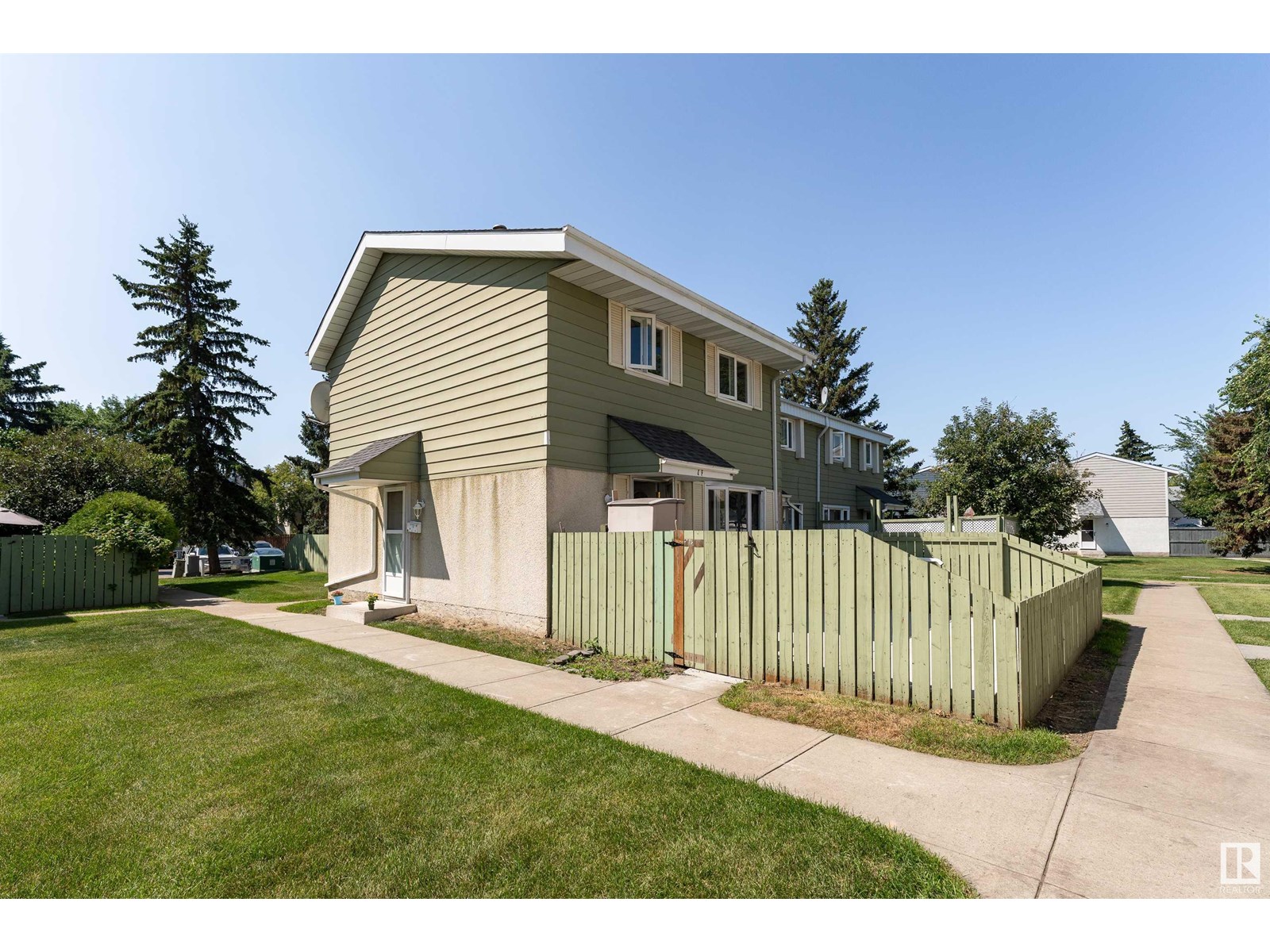 1 F Callingwood Co Nw