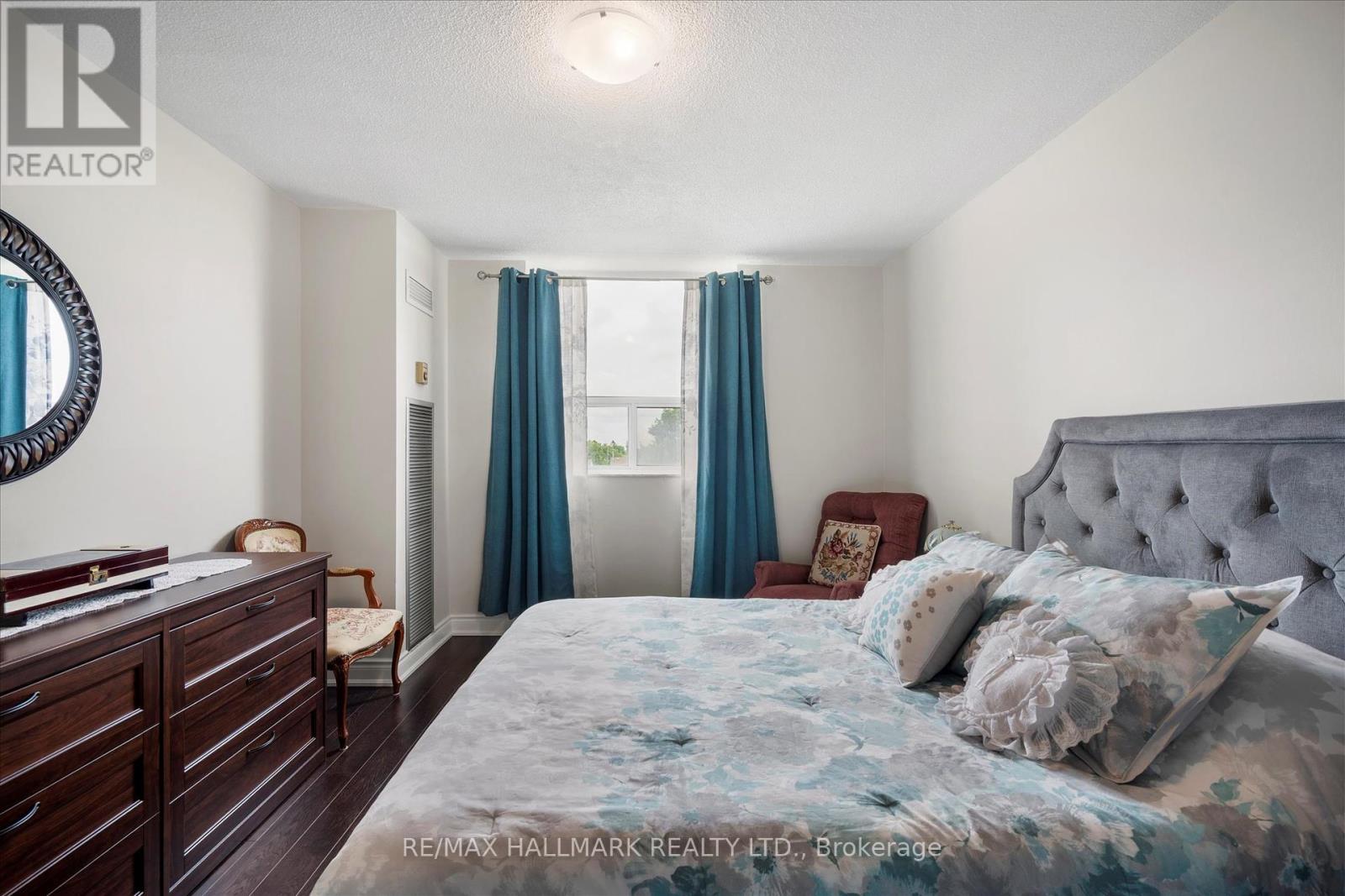 410 3 Lisa Street