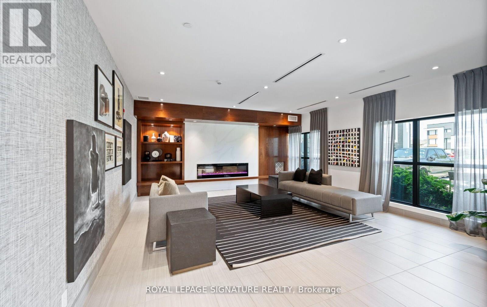 629 102 Grovewood Common