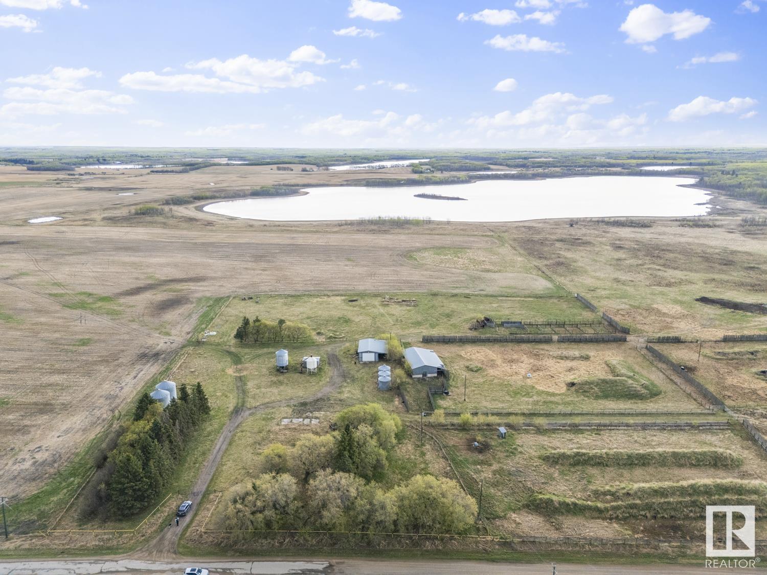 61303 Range Rd 422