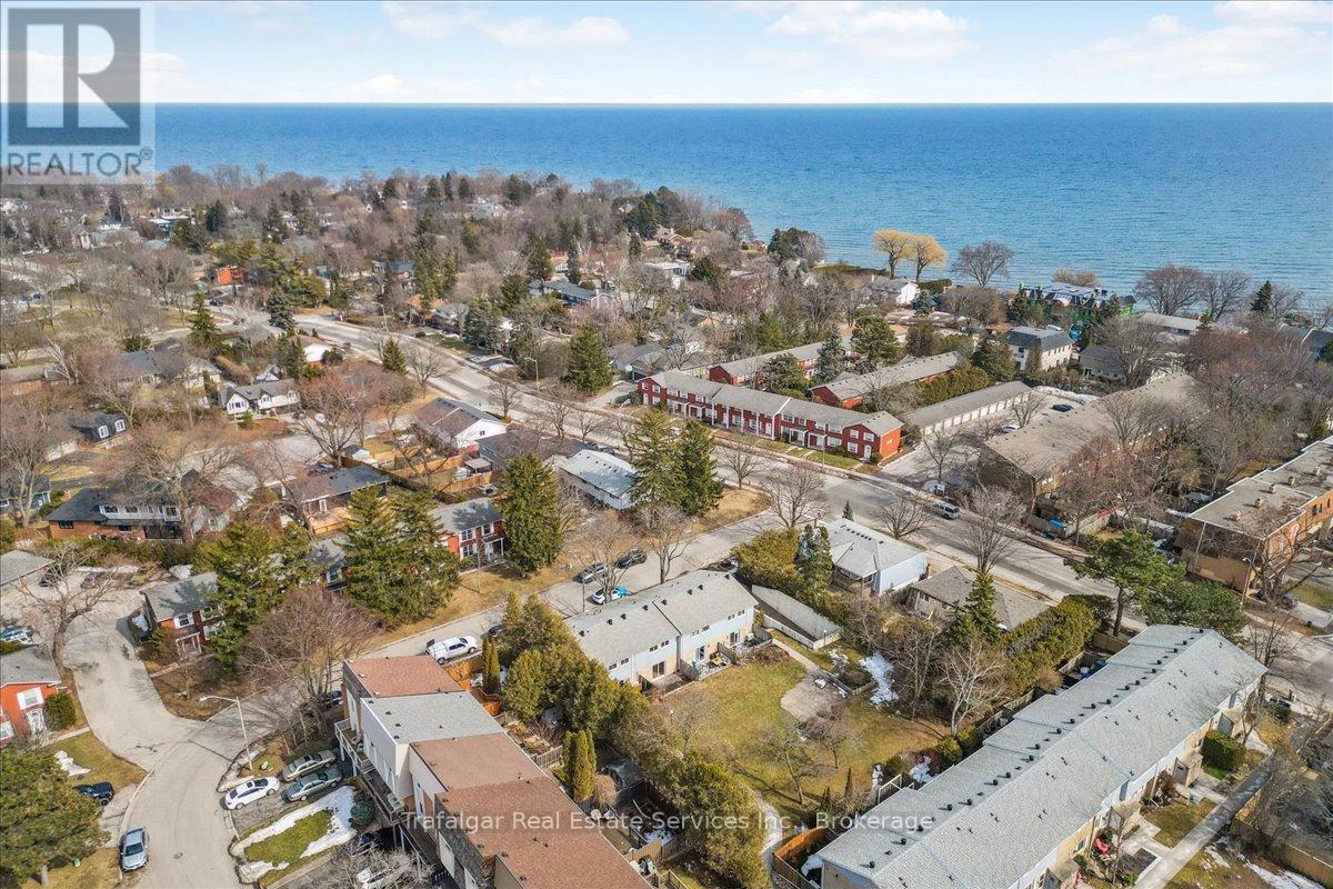 66 Worthington Drive