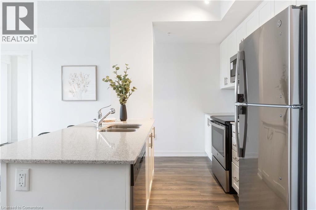 550 North Service Road Unit 1001