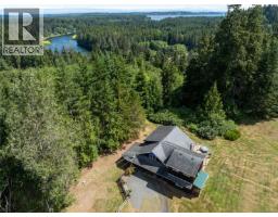 B 610 Nimpkish Heights Rd, Image 2