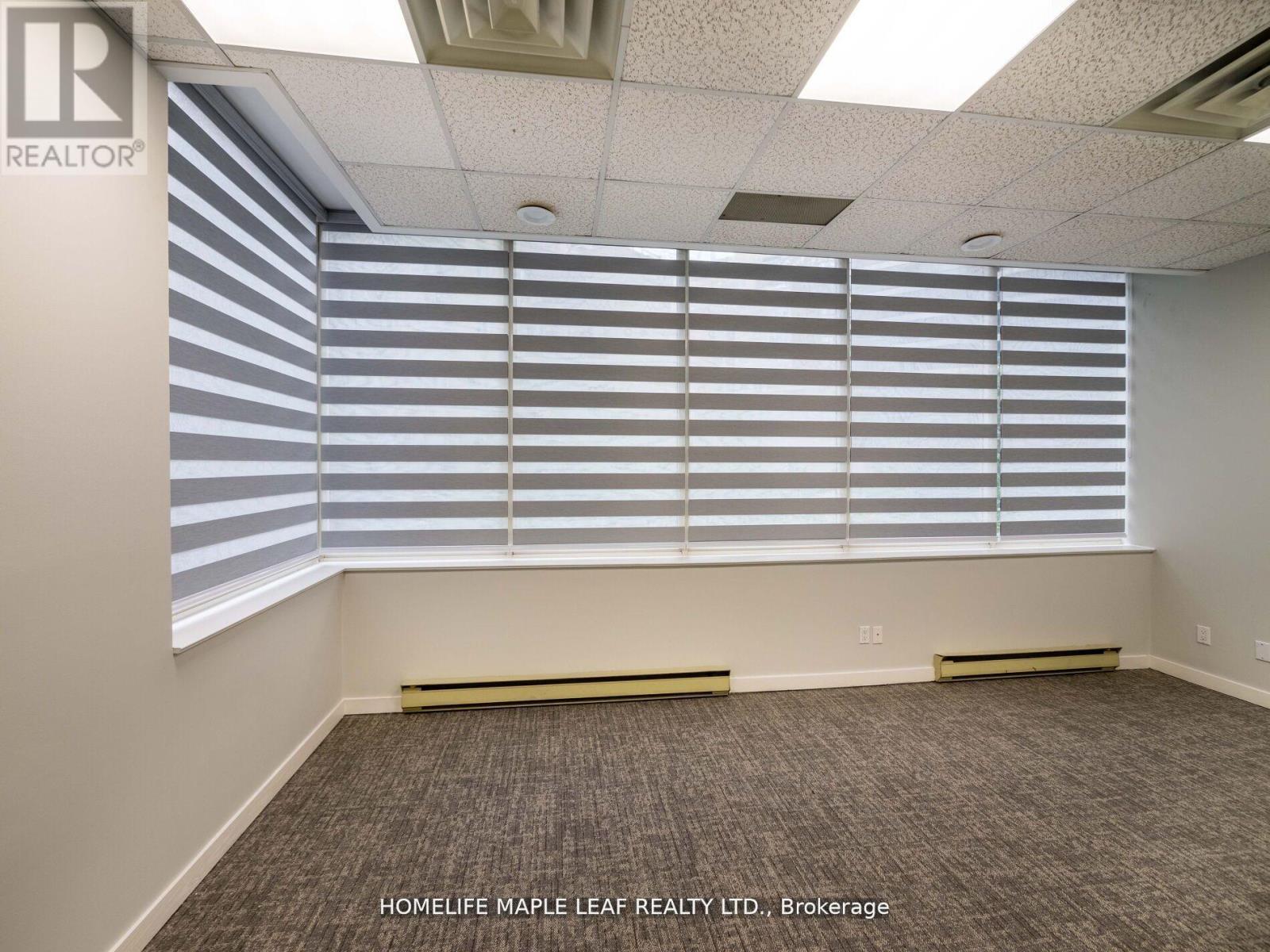 219 1033 Bay Street