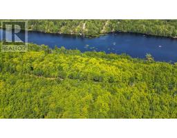 8 Red Shirt Road Road, New Russell, NS B0J2M0 Photo 5