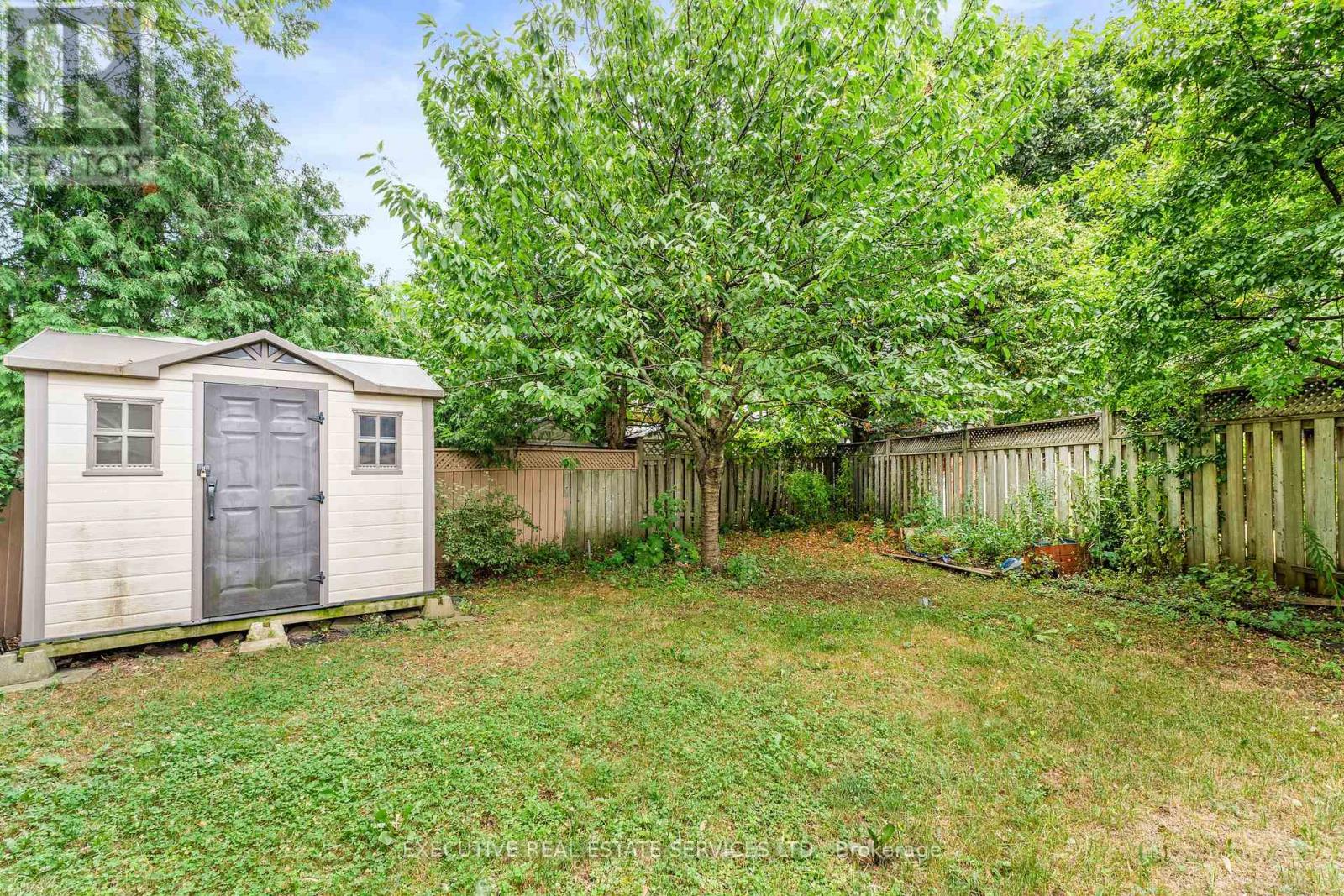 1342 Roylen Road