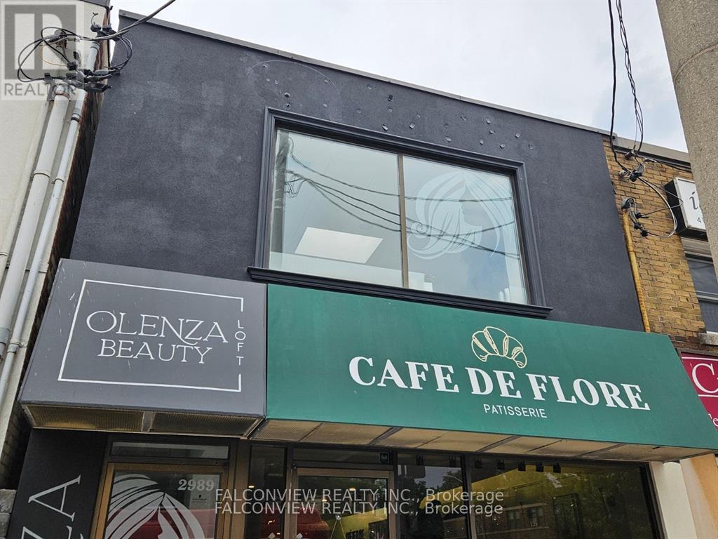 2989 Bloor Street W