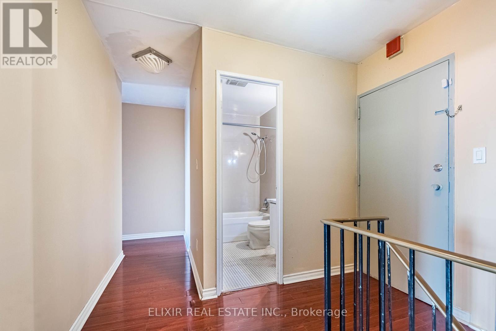 336 3025 The Credit Woodlands Drive