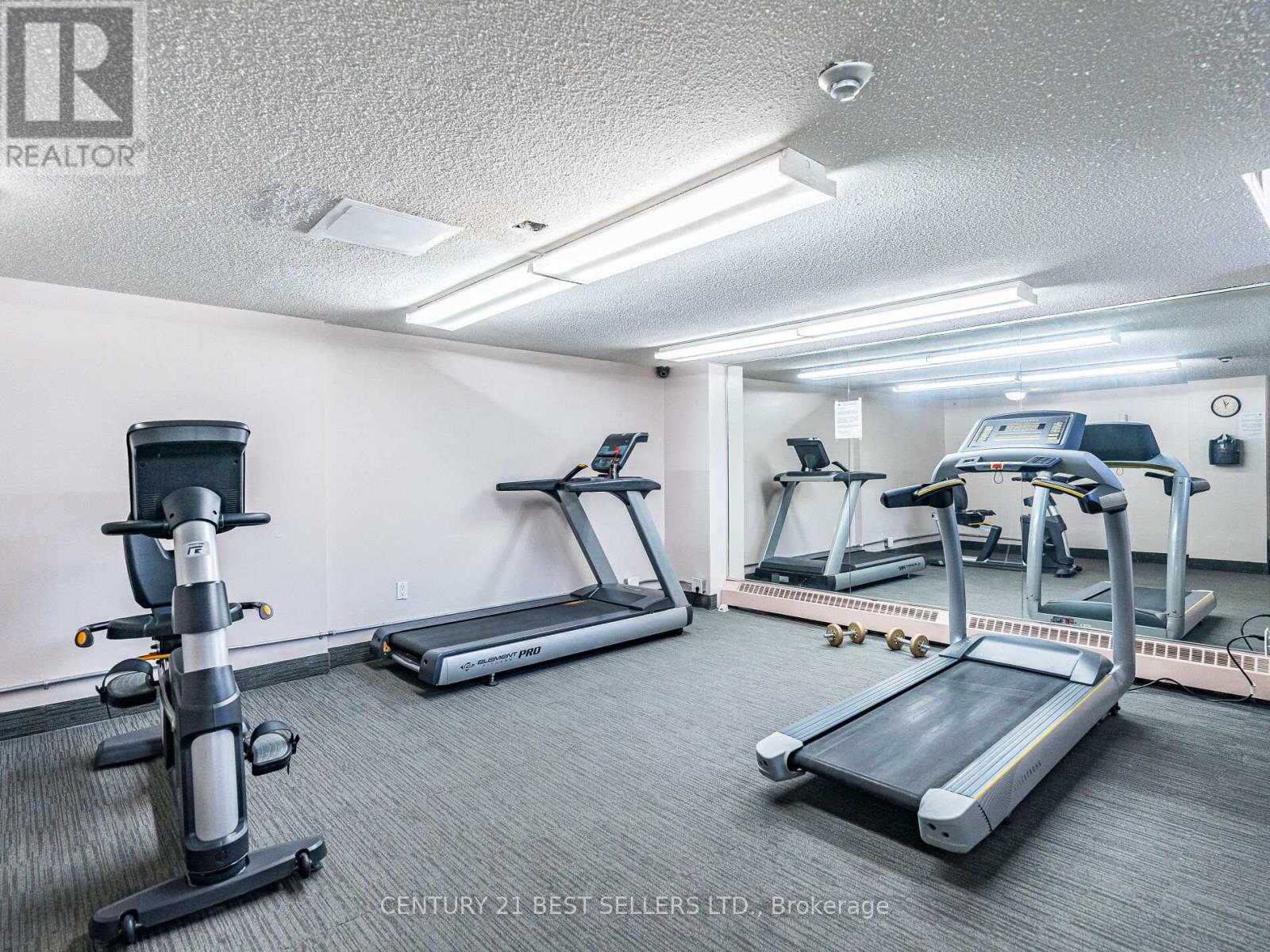 1410 3380 Eglinton Avenue E