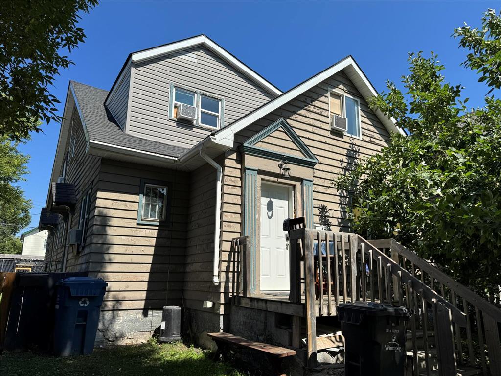 87 Lusted Avenue