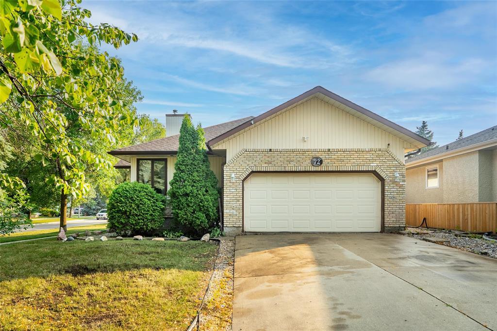 72 Sandalwood Crescent