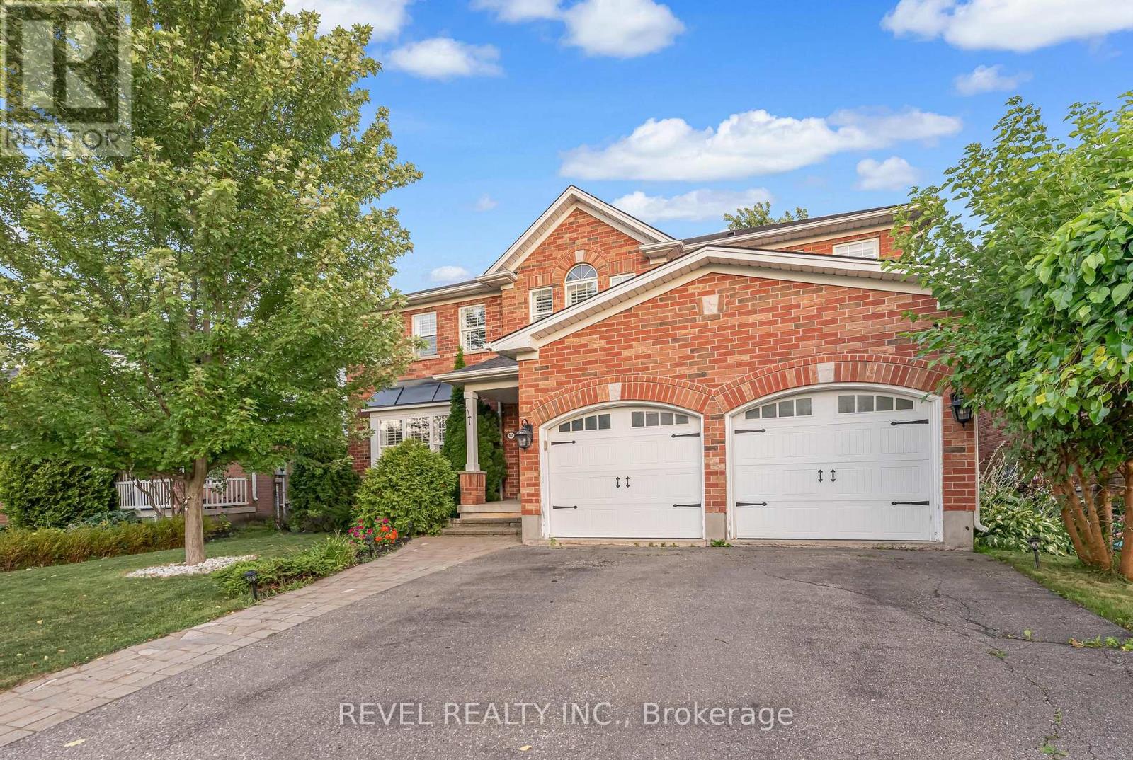17 Webb Avenue