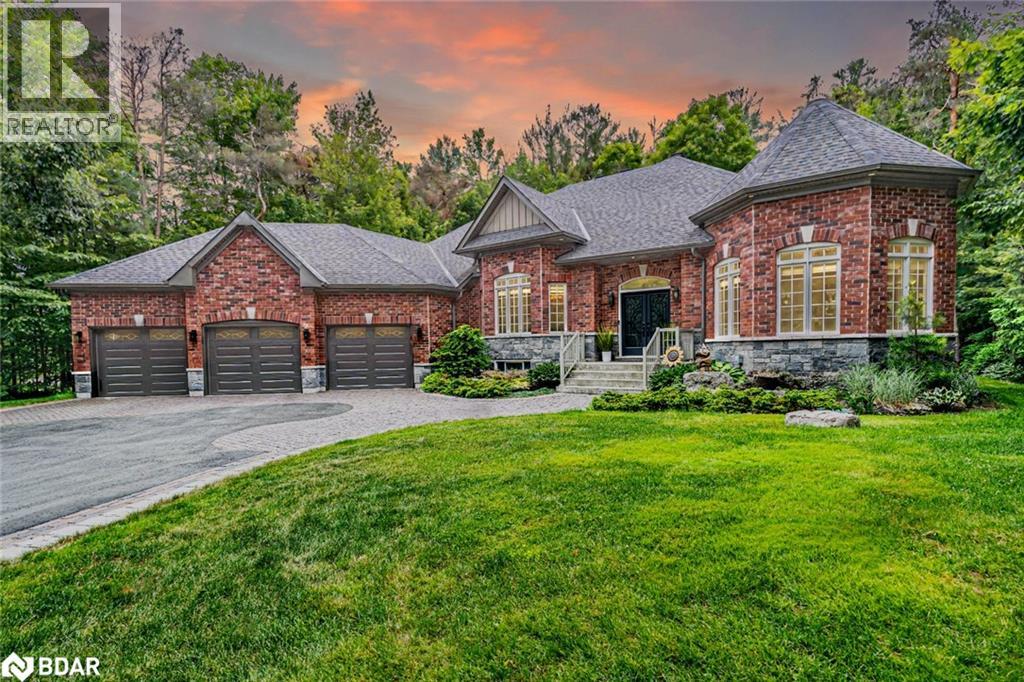 11 Emerald Terrace