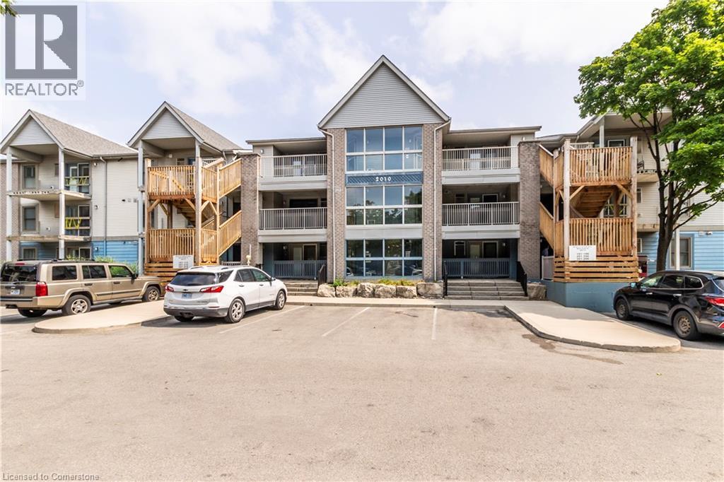 2010 Cleaver Avenue Unit 207