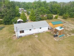 Dining room - 98083 39 E Road, Beaconia, MB R0E0B0 Photo 3