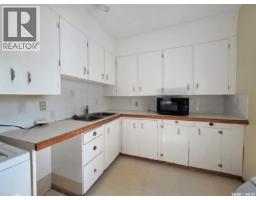 Dining room - 137 3rd Street W, Ponteix, SK S0N1Z0 Photo 3