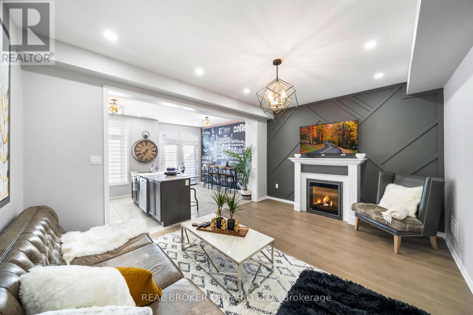 114 Preston Meadow Avenue