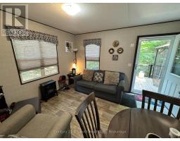 733 Poplar Crescent, Bracebridge, ON P1H1W9 Photo 3