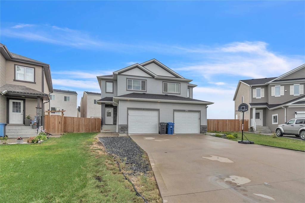 271 Castlebury Meadows Drive