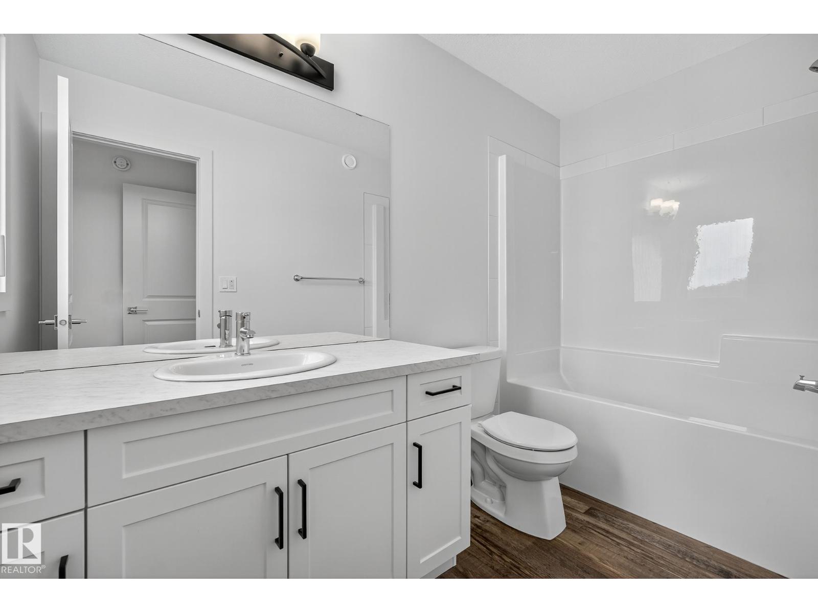 59 5122 213 A St Nw