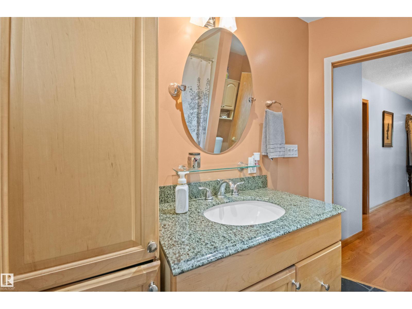 10616 136 St Nw