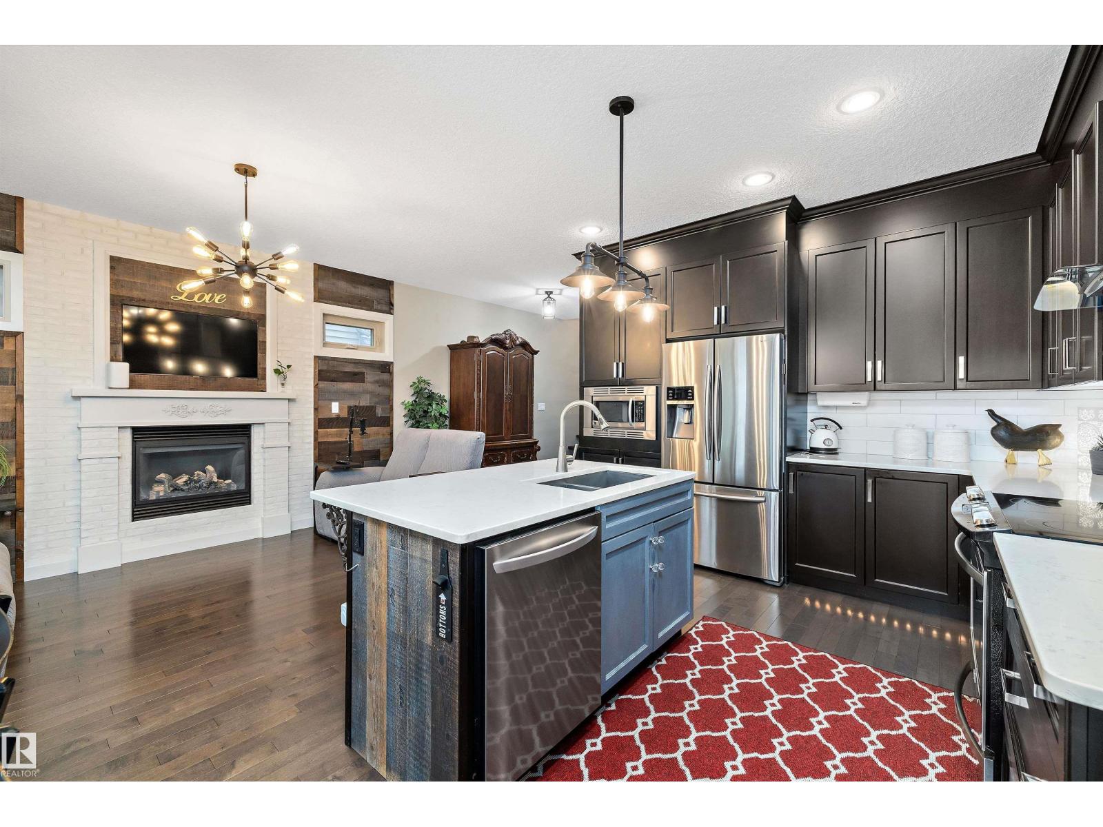51 Greenbury Cr