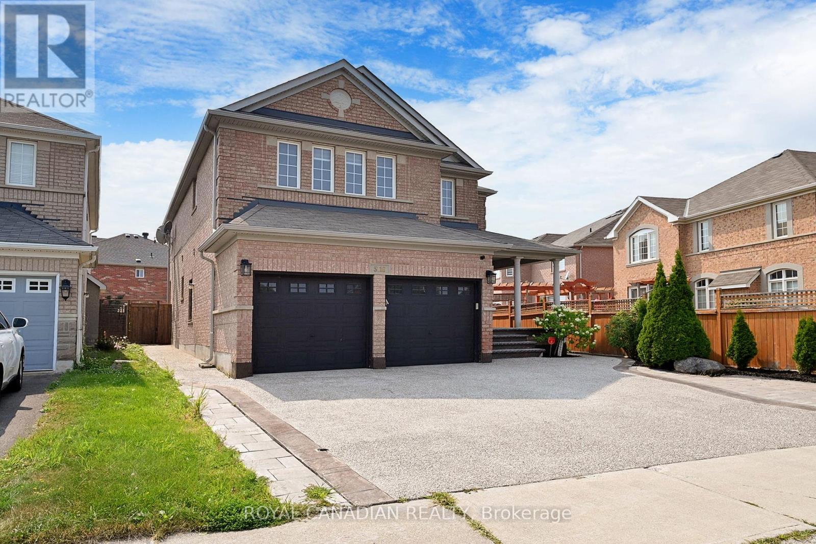 5116 Churchill Meadows Boulevard