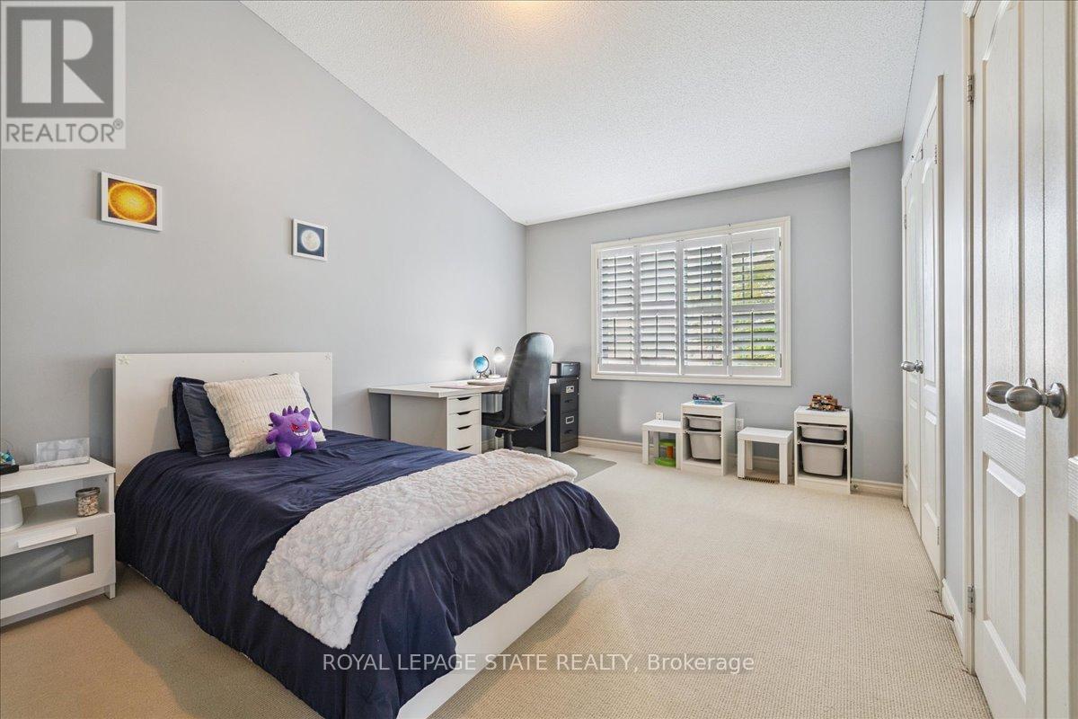 72 5080 Fairview Street