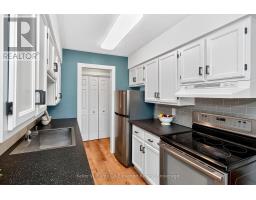 Bedroom 2 - 2 159 Church Street, Penetanguishene, ON L9M1E4 Photo 5