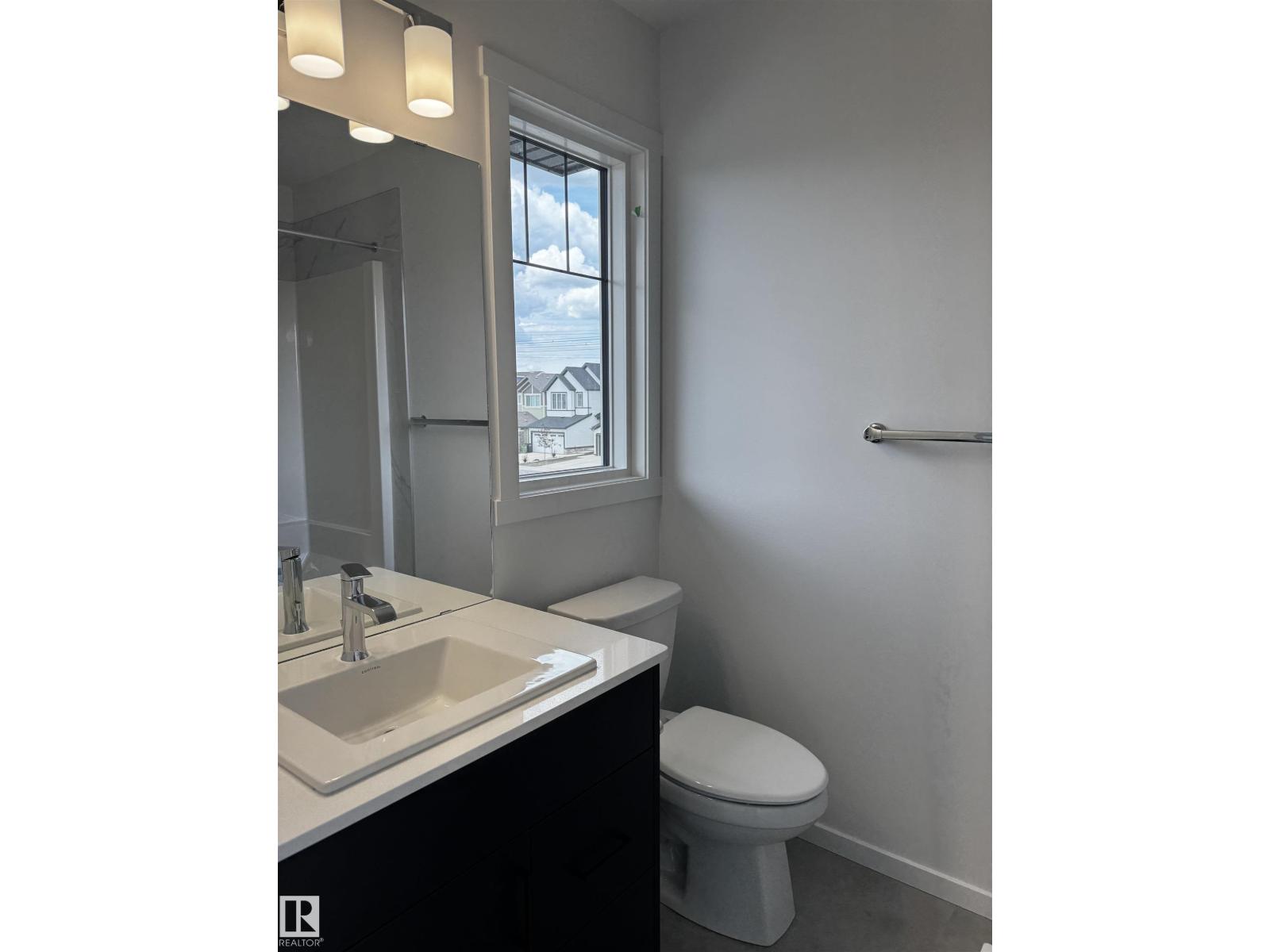 18940 28 Av Nw Nw