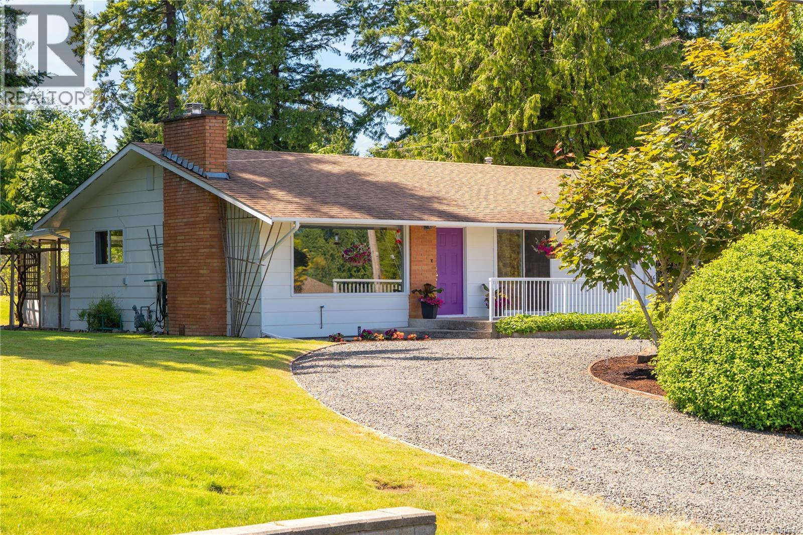 646 Hawthorne Rise