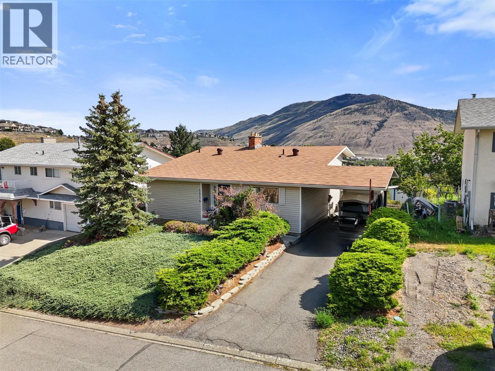 1574 Griffin Terrace