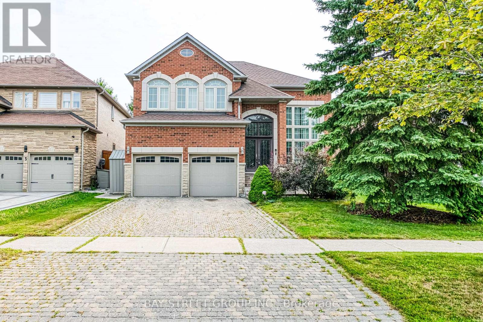 3 Edenbrook Crescent