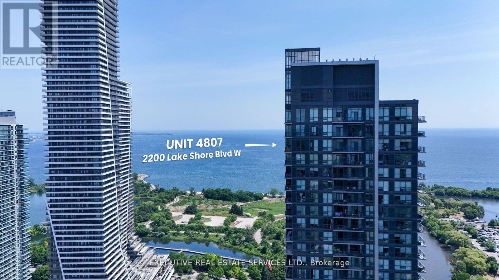 Lph 07 2200 Lakeshore Boulevard W