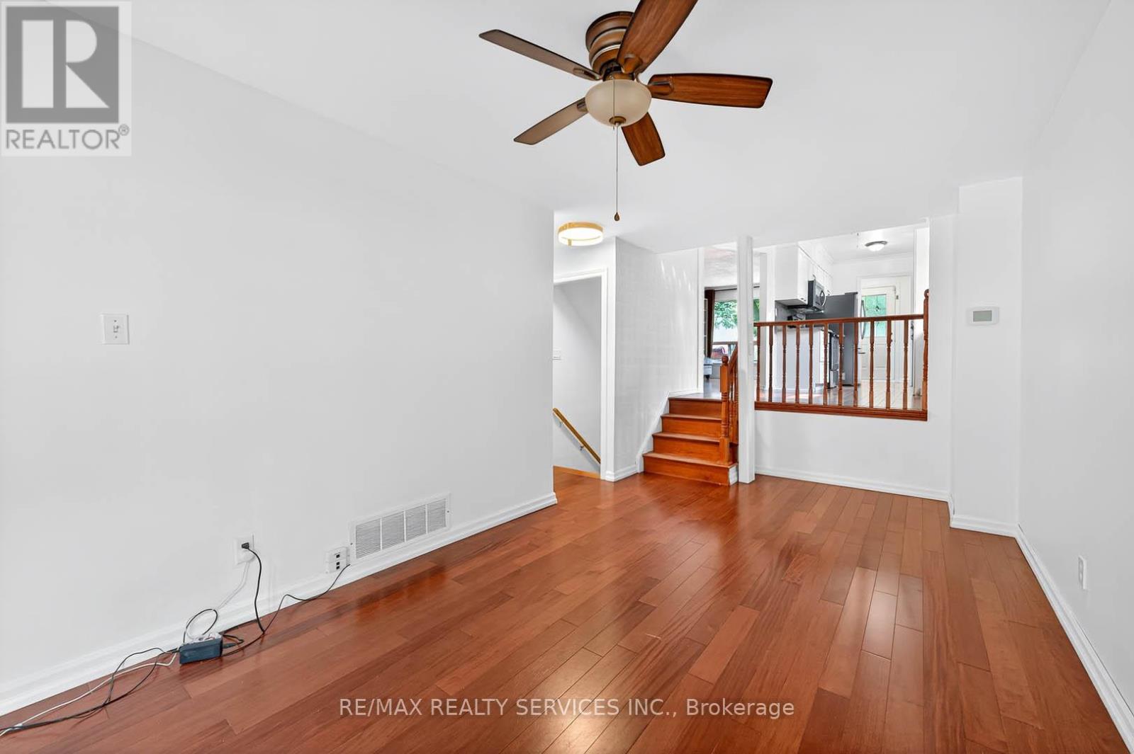 28 Chipwood Crescent